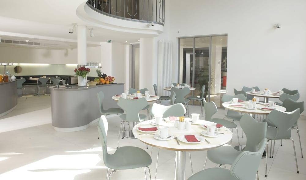 Hotel Berliner Hof Кил Екстериор снимка